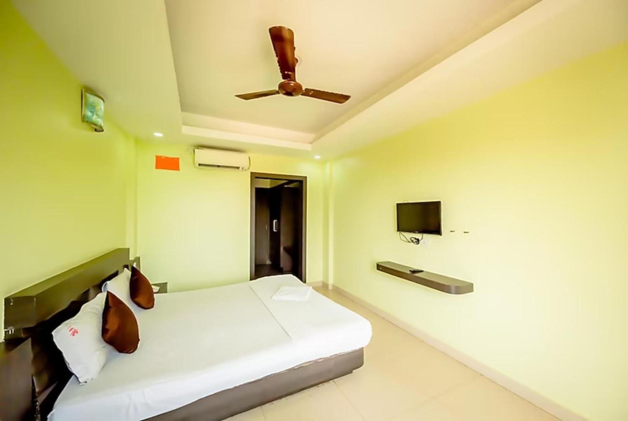 Deep Ganga Inn Near Sea Beach By Morservices Puri Exterior foto